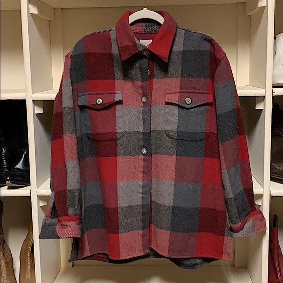 Field jacket!! Work jacketOversized plaid shirt/jacket. Layer it up! - Picture 1 of 8